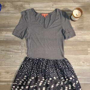 NEW Ivanka T. White/Black Dress 📪 📫 📬 📭